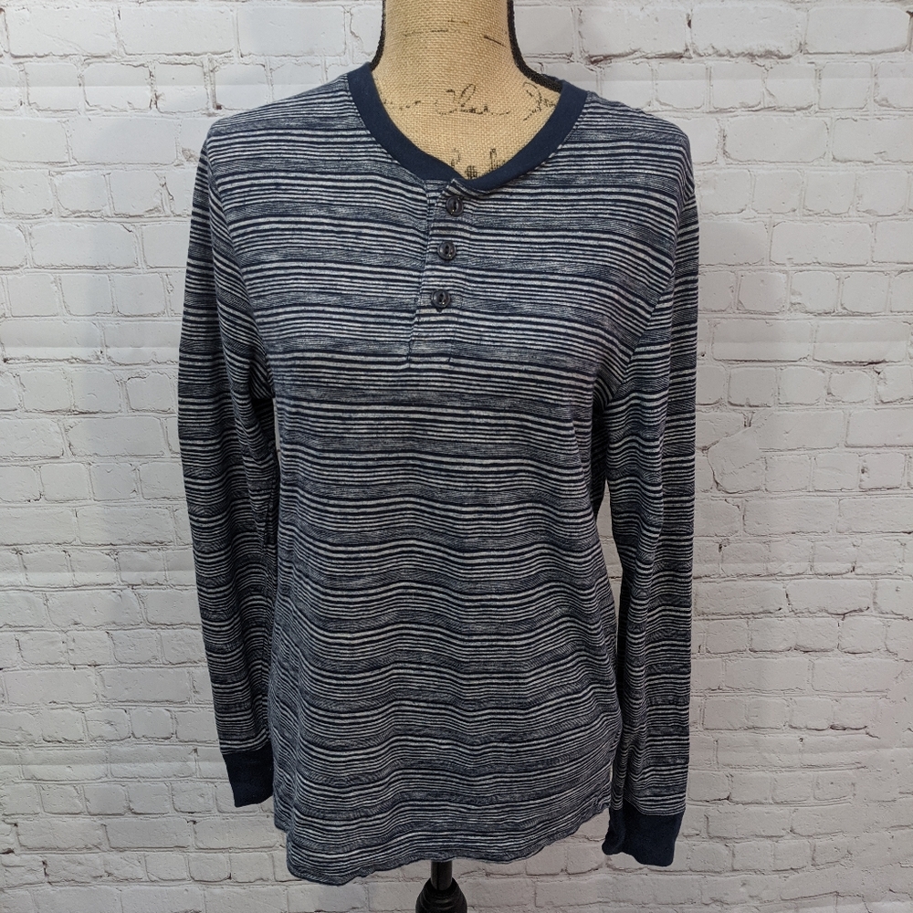 Old Navy Long Sleeve Shirt Small